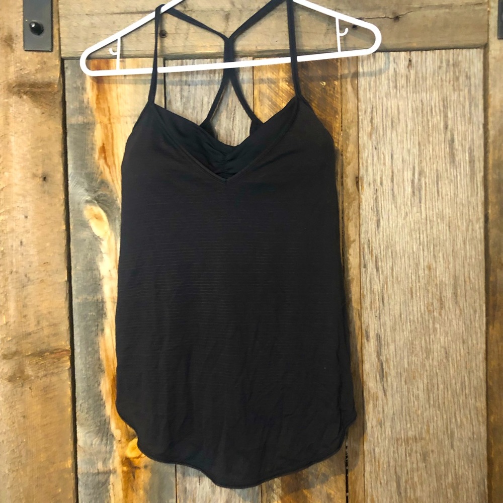 Black Lululemon tank top with built in sports bar size small